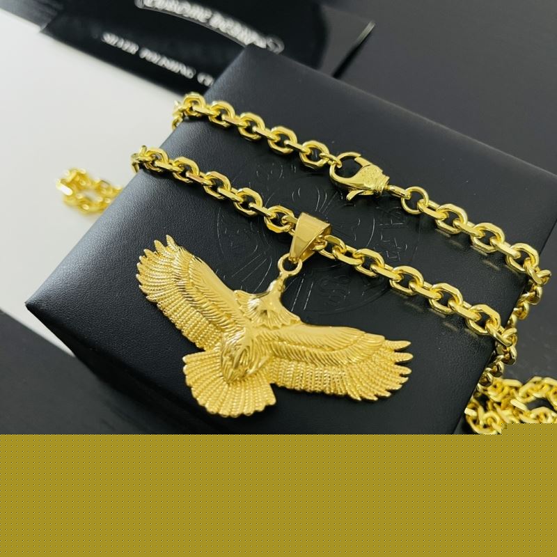 Ch**me He**ts necklaces